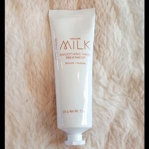 Josie Maran - ARGAN MILK SMOOTHING HAND TREATMENT